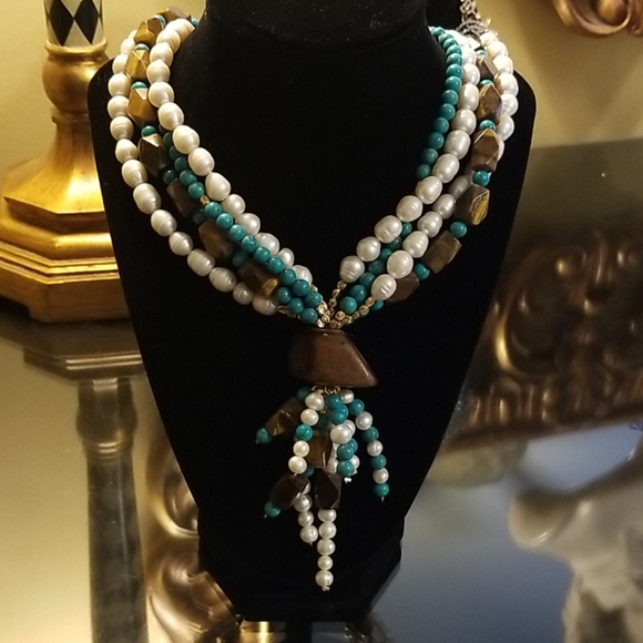 Jewelry - Freshwater Pearl Necklace